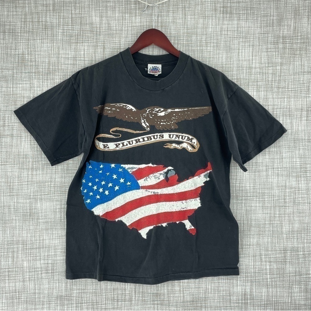 Vintage Great American E Pluribus Unum mens size M short sleeve shirt 0910